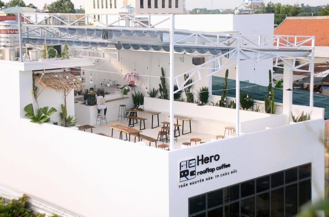 Hero Hostel & Billiards 朱笃 外观 照片